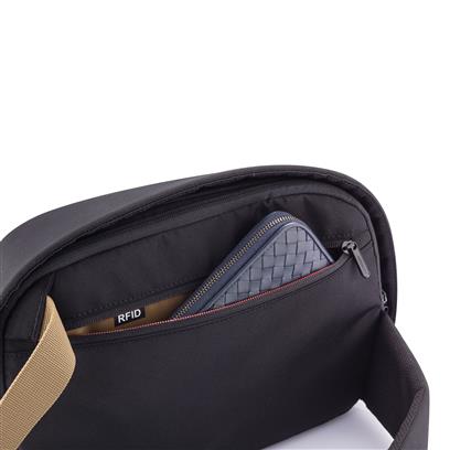 Sling Bag in rPET material - Black